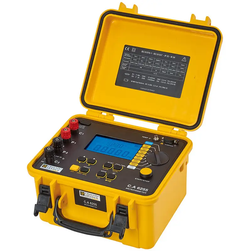 Micro-Ohmmeter CA 6255 mit robustem Gehäuse, Display und Anschlüssen zur Widerstandsmessung