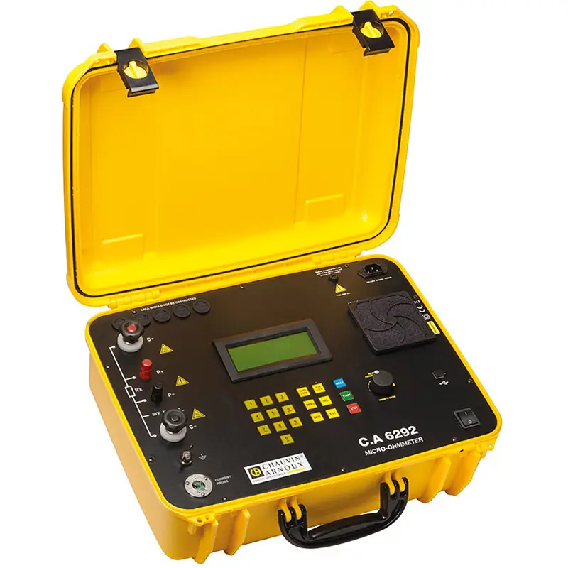 Micro-Ohmmeter CA 6292 mit Display, Tasten und Anschlüssen zur Messung niedriger Widerstandswerte