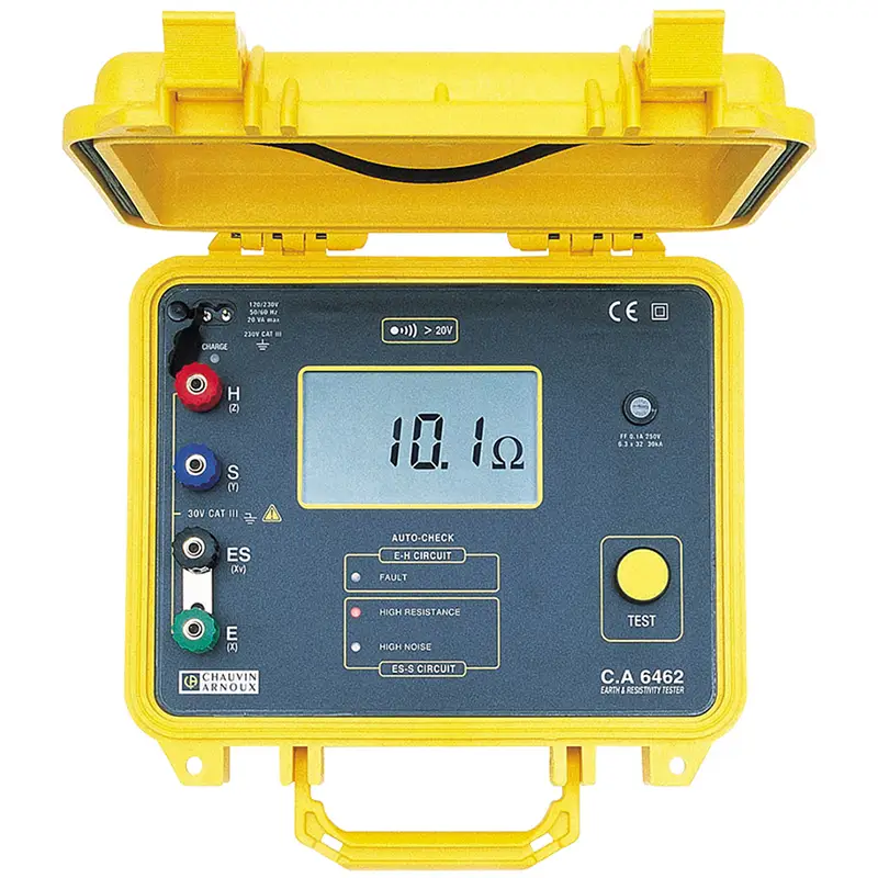 Erdungs- und Erdwiderstandsmesser CA 6462 mit robustem Gehäuse, Display und Bedienelementen
