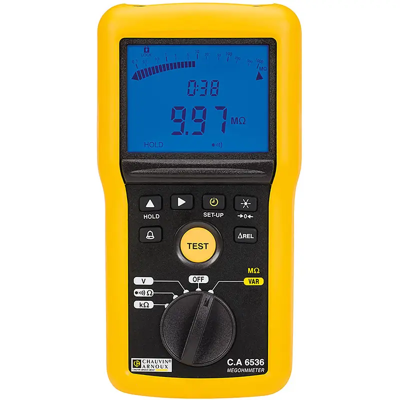 Isolationsmessgerät CA 6536 mit großem Display, Bedienelementen und Test-Taste für elektrische Prüfungen.