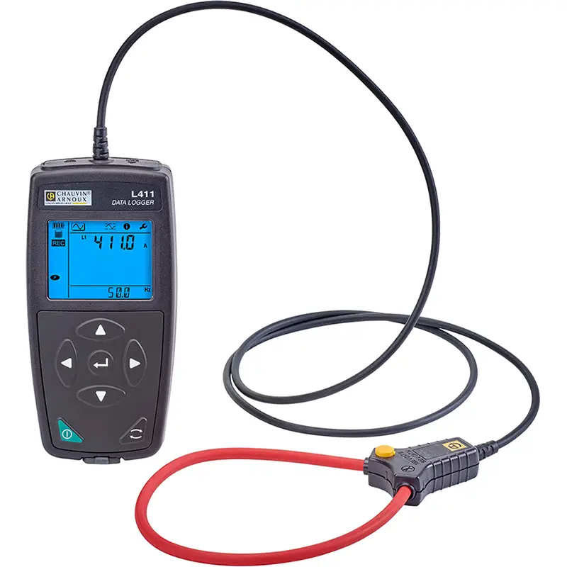 Stromdatenlogger L411 mit Display und roter Messzange zur Strommessung