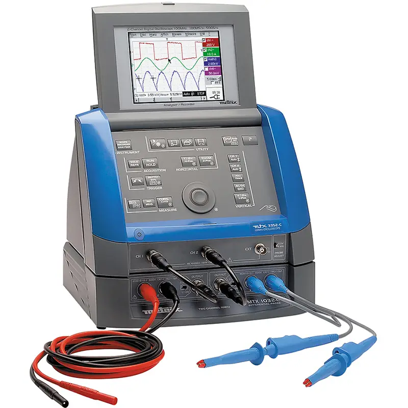 Differenzspannungssonde MTX 1032-C mit 50 MHz Bandbreite, Display und Messkabeln im Gehäuse